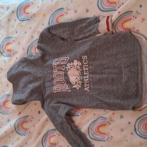 Roots cabin sweater